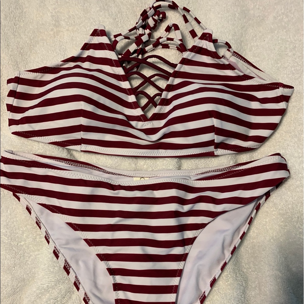 Cupshe bikini set size XL